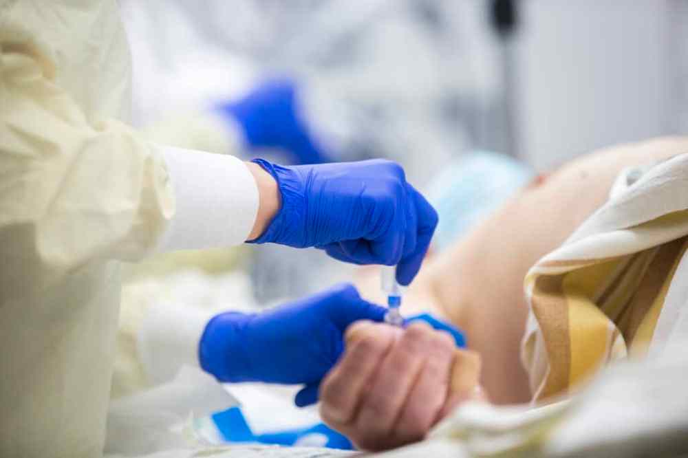 Mikaela MacKenzie / THE CANADIAN PRESS FILES
As of June 15, there were 97 deaths in Manitoba tied to the B.1.1.7 variant.