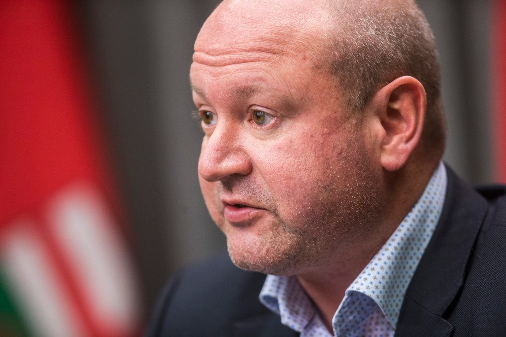 Mixed messaging a ‘dangerous’ combination – Winnipeg Free Press