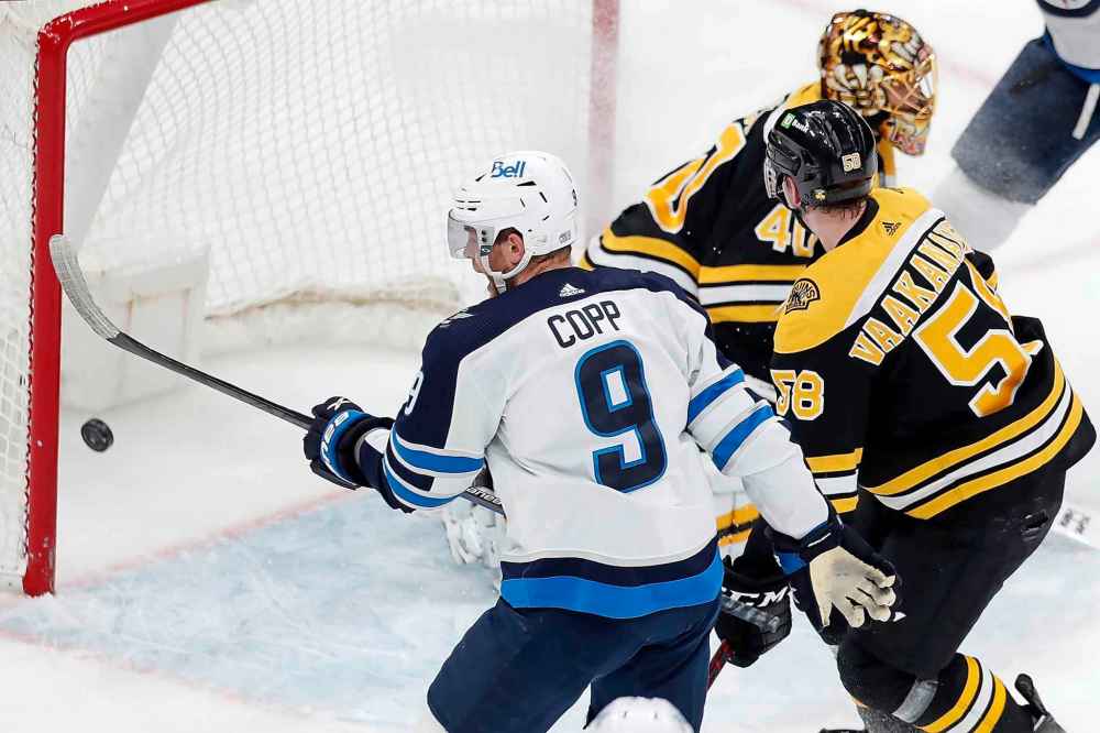 CP
Winnipeg Jets' Andrew Copp scores on Boston Bruins' Tuukka Rask during the first period. (Michael Dwyer / The Associated Press)