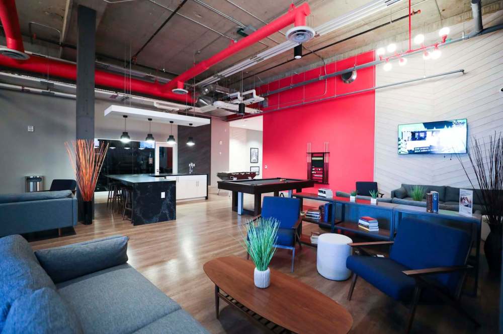 RUTH BONNEVILLE / WINNIPEG FREE PRESS
An expansive, rec-room style foyer in the former Medical Arts Building. The project won the award of Renovation of the Year from the Canadian Federation of Apartment Associations.