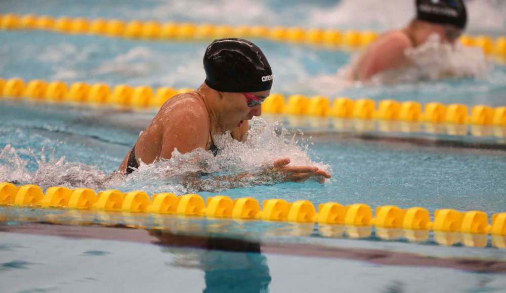Ruth Bonneville / Winnipeg Free Press files
The University of Manitoba’s Kelsey Wog has been among Canada’s top female swimmers over the past year.