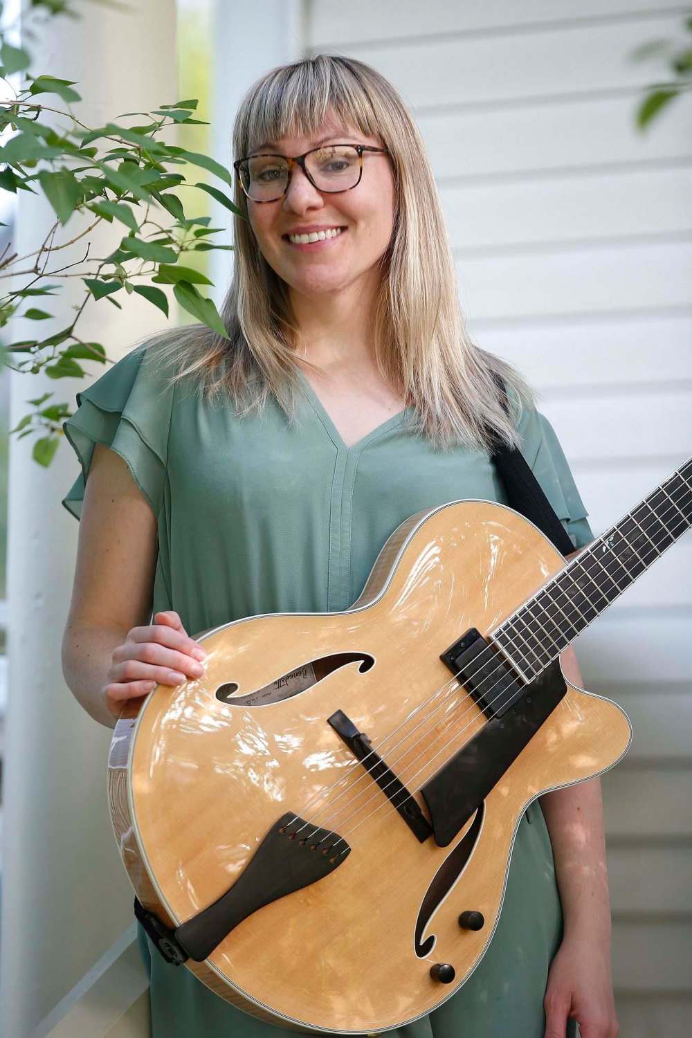 JOHN WOODS / WINNIPEG FREE PRESS
Jazz musician and singer Jocelyn Gould is up for a Juno Award for her debut album Elegant Traveler.