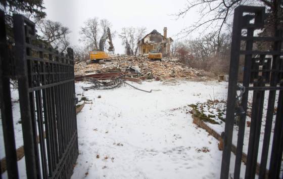 MIKE DEAL / WINNIPEG FREE PRESSThe house at 514 Wellington Crescent was torn down in 2020 after a long battle with area residents and heritage advocates who wanted it saved.