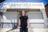 MIKAELA MACKENZIE / WINNIPEG FREE PRESS FILES
Jeremy Regan, owner of Hunter & Gunn, in front of his shuttered barbershop offered to cut clients' hair at their homes.