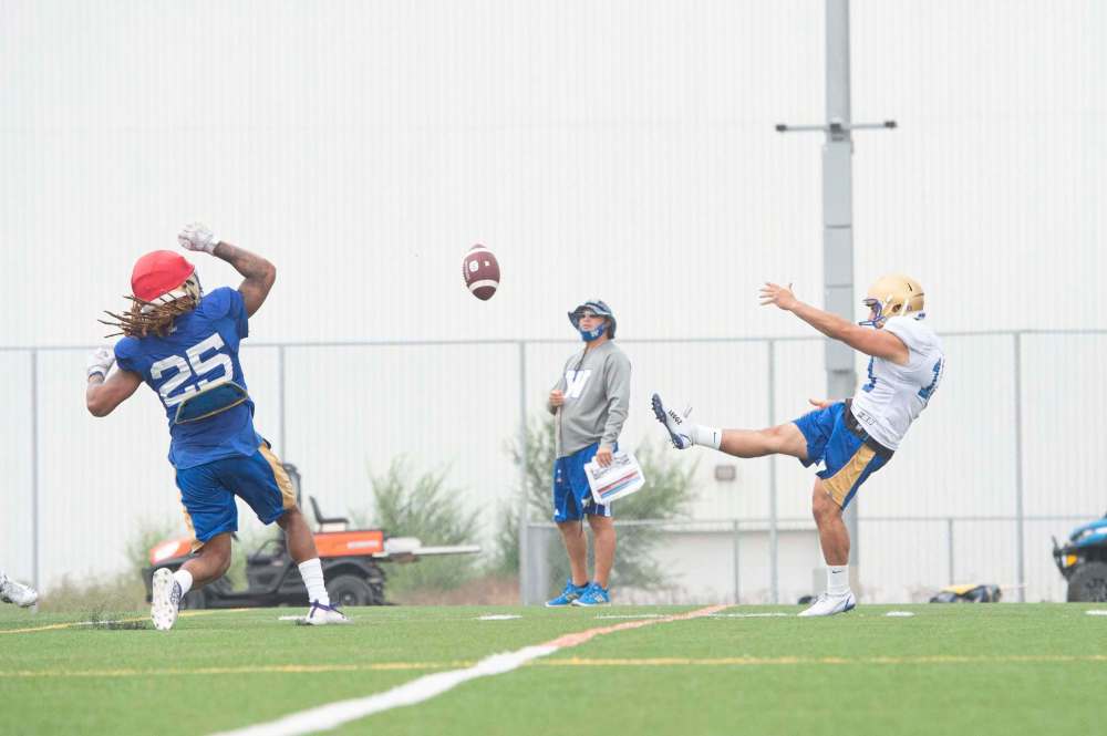 MIKE SUDOMA / Winnipeg Free Press
Blue Bombers kicker Marc Liegghio punts the ball Wednesday at training camp.