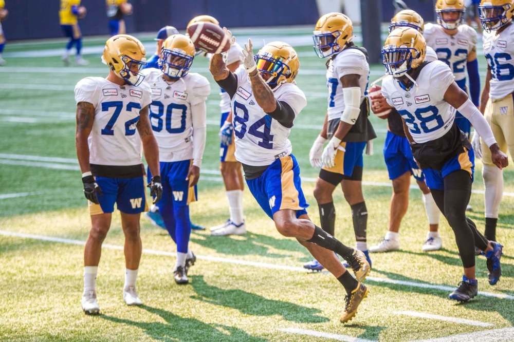 MIKAELA MACKENZIE / WINNIPEG FREE PRESS
ArDarius Stewart (84) is the complete package, says Bombers head coach Mike O’Shea.