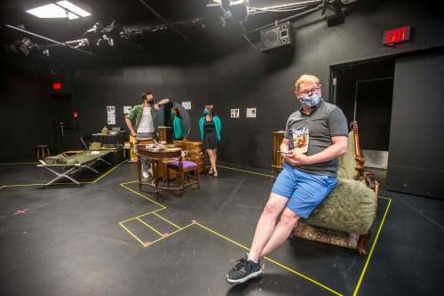Director Ari Weinberg (right) and actors Justin Stadnyk (left) and Becky Frohlinger take a break from rehearsing upcoming Winnipeg Jewish Theatre production Dear Jack, Dear Louise at Prairie Theatre Exchange. (Mikaela MacKenzie / Winnipeg Free Press)