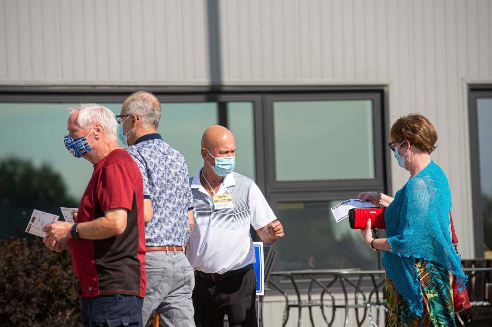Manitobans have from 8:30 a.m. to 8:30 p.m. Monday to make it to their polling station, unless they were among the 184,611 voters who cast a ballot in advanced polls, a 57 per cent increase over the 2019 election. (Mike Sudoma / Winnipeg Free Press files)