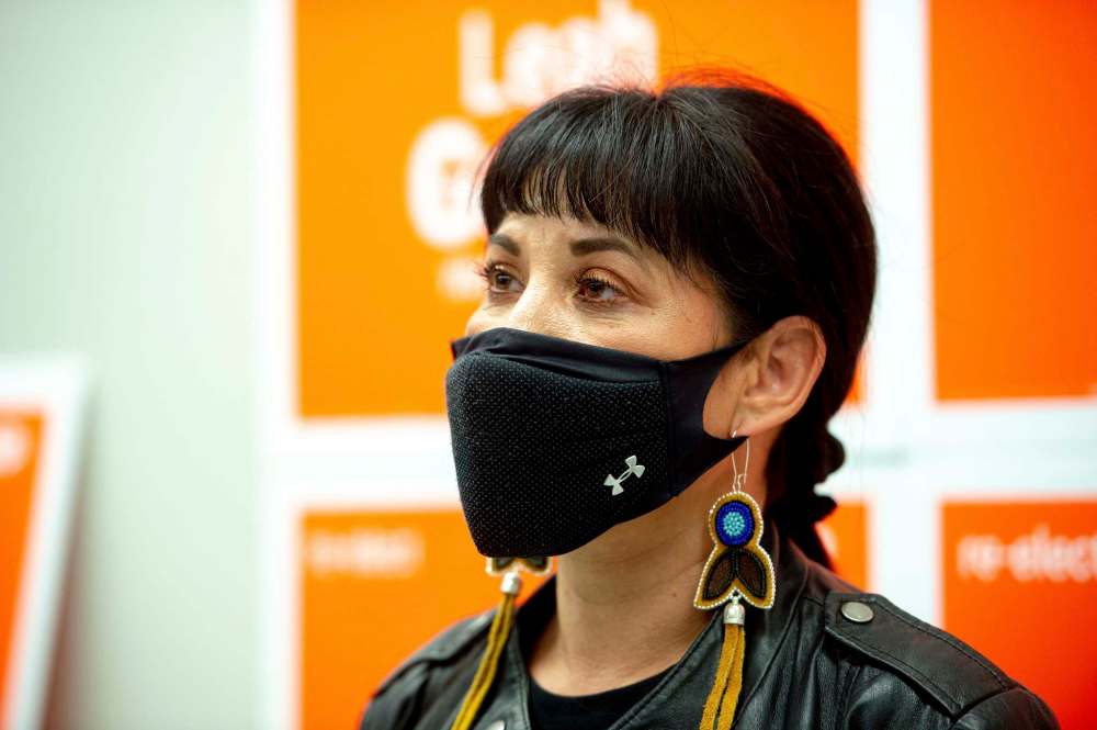 MIKE SUDOMA / WINNIPEG FREE PRESS
Leah Gazan, the 49-year-old educator and community organizer, handily won Winnipeg Centre. Gazan had 48 per cent of total ballots cast, with more than 88 per cent of polls reporting around midnight.