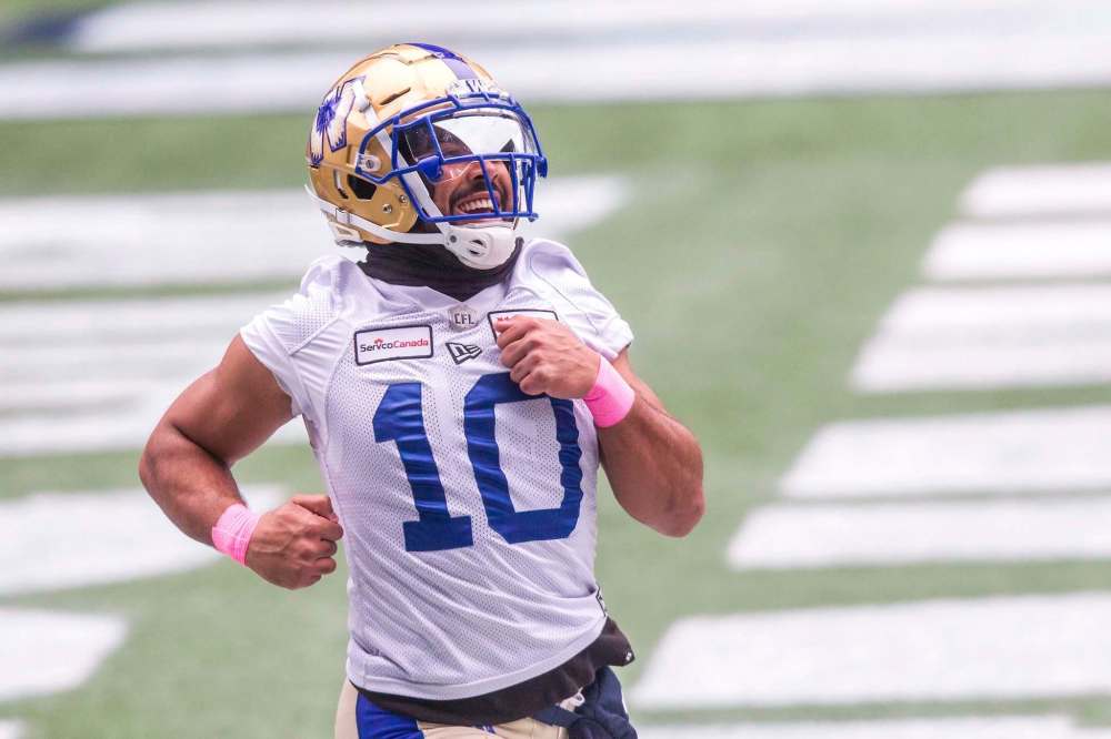 MIKAELA MACKENZIE / WINNIPEG FREE PRESS
Nic Demski (10) at Bombers practice at IG Field in Winnipeg on Wednesday, Oct. 13, 2021.