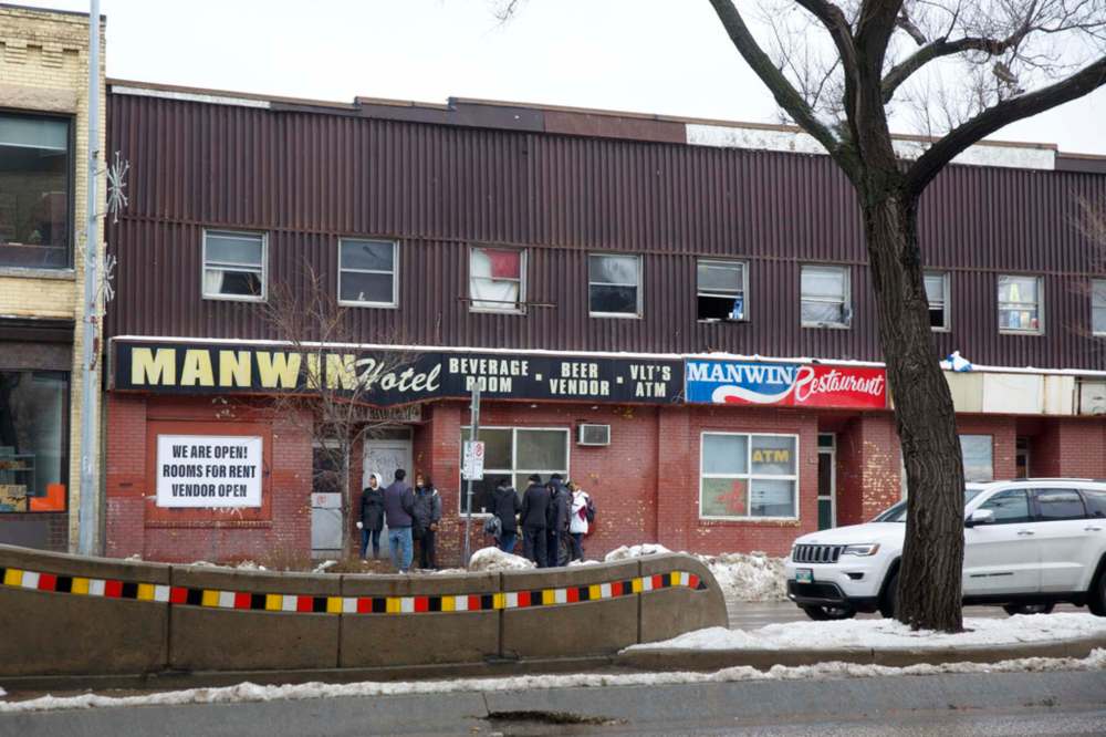MIKE DEAL / WINNIPEG FREE PRESS FILES
655 Main Street in Winnipeg, formerly the Manwin Hotel, is now the National Hotel.