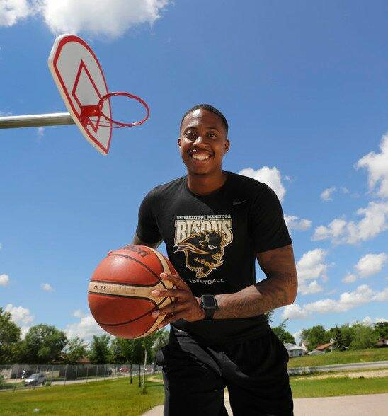 RUTH BONNEVILLE / WINNIPEG FREE PRESS files
Former U of M Bison Rashawn Browne played a season with the Saskatchewan Rattlers in the CEBL. He is excited about the prospect of a CEBL team in Winnipeg.