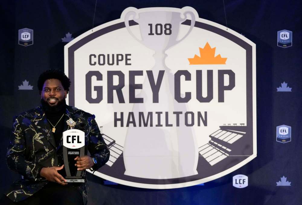 Nathan Denette / The Canadian Press
Winnipeg Blue Bombers' Stanley Bryant is awarded his third 'Most Outstanding Offensive Lineman' title during the CFL Awards in Hamilton on Friday.