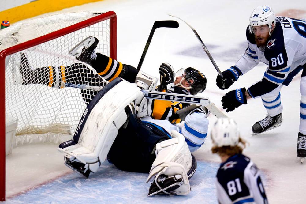 (Gene J. Puskar / Associated Press files)
The Jets left Pittsburgh and their recent road trip with a 0-2-2 record.