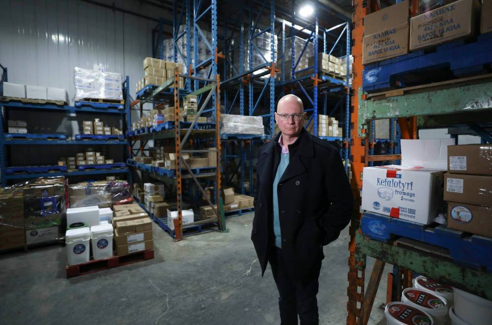 Worker shortages due to illness, or a general lack of staff, can happen at any time during the manufacturing process, says Piazza de Nardi's Tom De Nard. (Ruth Bonneville / Winnipeg Free Press)