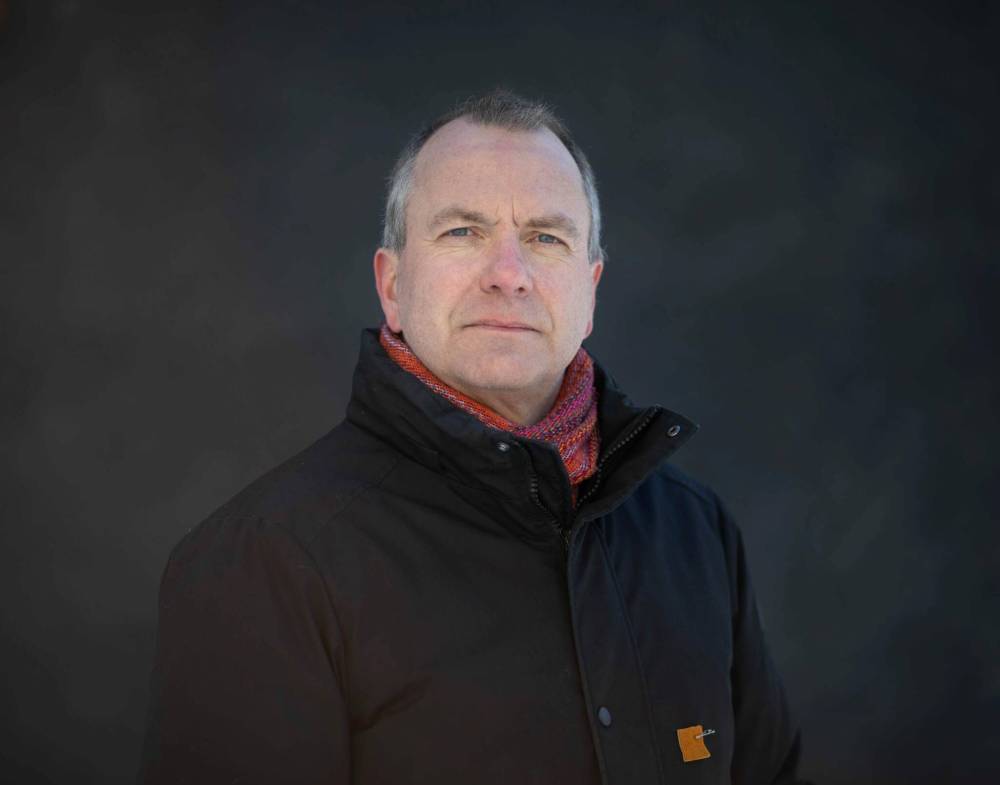 JESSICA LEE / WINNIPEG FREE PRESS Shaun Loney poses for a portrait near City Hall on January 28, 2022. Reporter: Joyanne