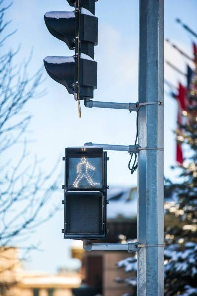 MIKAELA MACKENZIE / WINNIPEG FREE PRESS
Starting in 2011, work crews did a mass change of the orientation of pedestrian lights. To Sweryda, it looked like a deliberate campaign of busy work with no tangible impact or improvement.