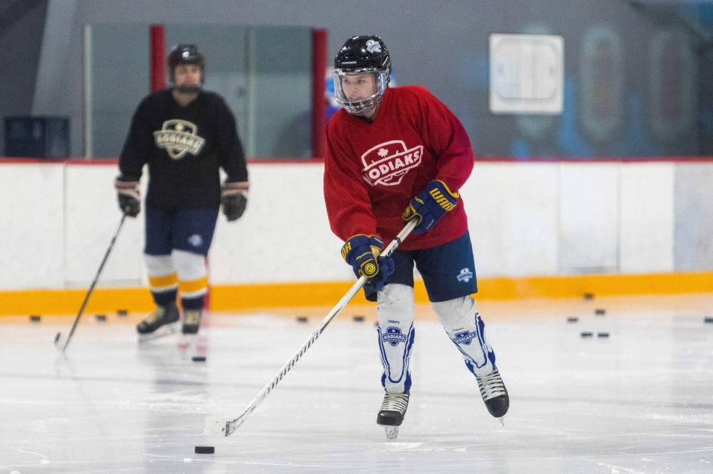 Daniel Crump / Winnipeg Free Press
Kaitlynn Anderson plays for the River East Kodiakճ and currently leads the WWHSHL in scoring.