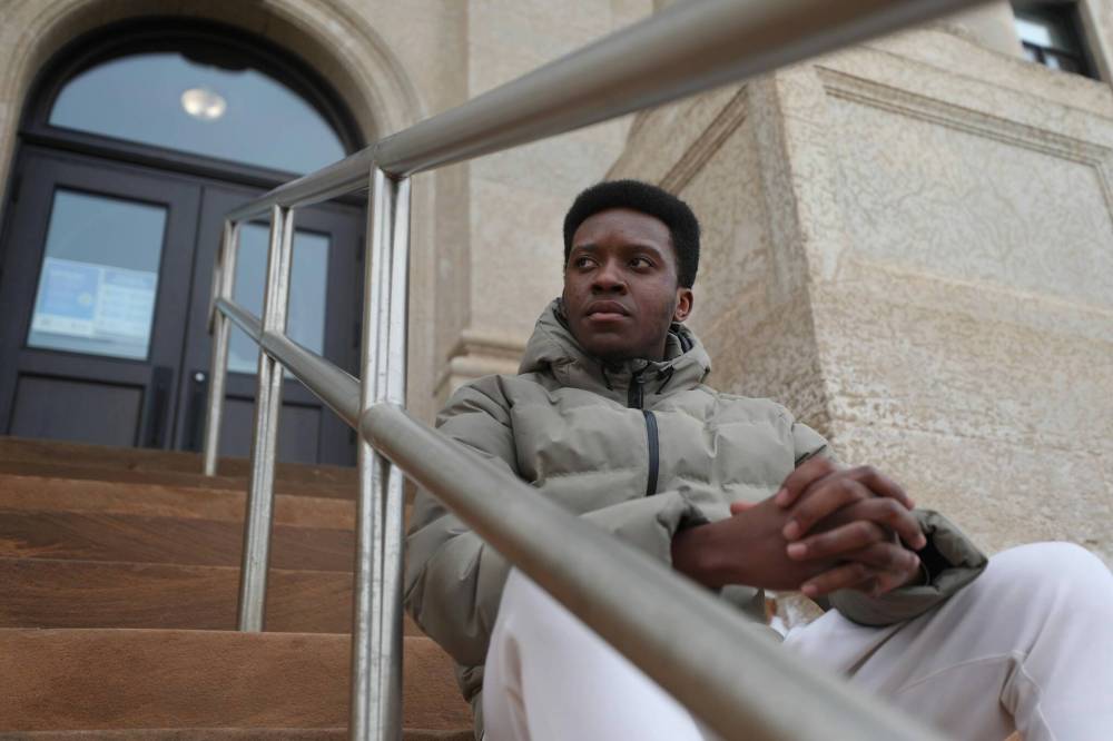 RUTH BONNEVILLE / WINNIPEG FREE PRESS FILES
Calvin Lugalambi, an International student from Uganda attending engineering classes at the U of M set up a GoFundMe acct to raise $122K for Obiga’s medical bills after he needed surgery.