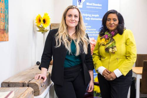 MIKAELA MACKENZIE / WINNIPEG FREE PRESS 
Andrea Smith, the Disordered Eating and Body Image Workshop facilitator (left), and Rita Chahal, executive director, at the Mood Disorders Association of Manitoba