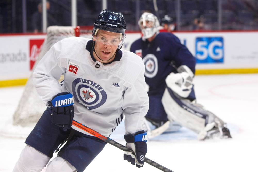 Much of the rumours have focused on forwards – and pending free agents – Andrew Copp and Paul Stastny (pictured), both of whom could be gone by the Monday 2 p.m. cut-off. (Mike Deal / Winnipeg Free Press files)