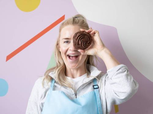 Vicki Melo wanted to work at the United Nations. Her career had different ideas, prompted by a surge in her home-baked cookie business. (Jessica Lee / Winnipeg Free Press)