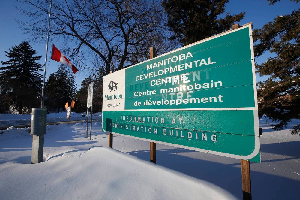 JOHN WOODS / WINNIPEG FREE PRESS FILES
Closing the Manitoba Developmental Centre will mean a loss of 400 jobs in the city of Portage la Prairie.