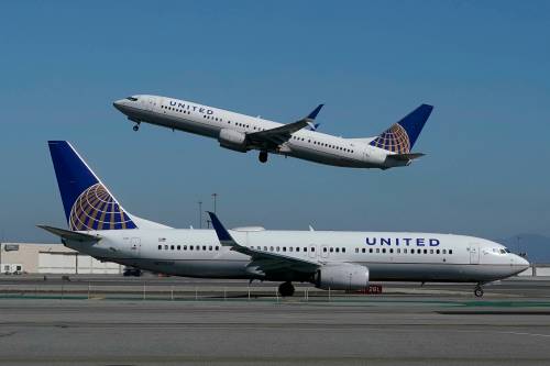Jeff Chiu /The Associated Press files
Those who want to reduce their carbon footprint should consider fewer vacations by air.