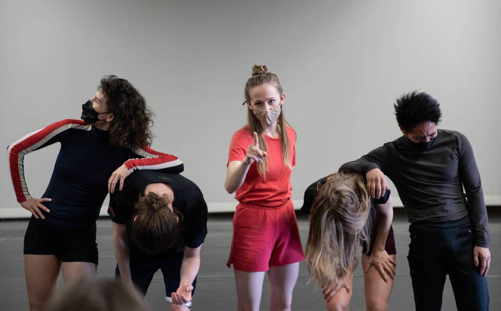 JESSICA LEE / WINNIPEG FREE PRESS
Dancers (from left) Carol-Ann Bohrn, Shawn Maclaine, Kira Hofmann, Shayla Rudd and Julious Gambalan from In Between Here and Now.