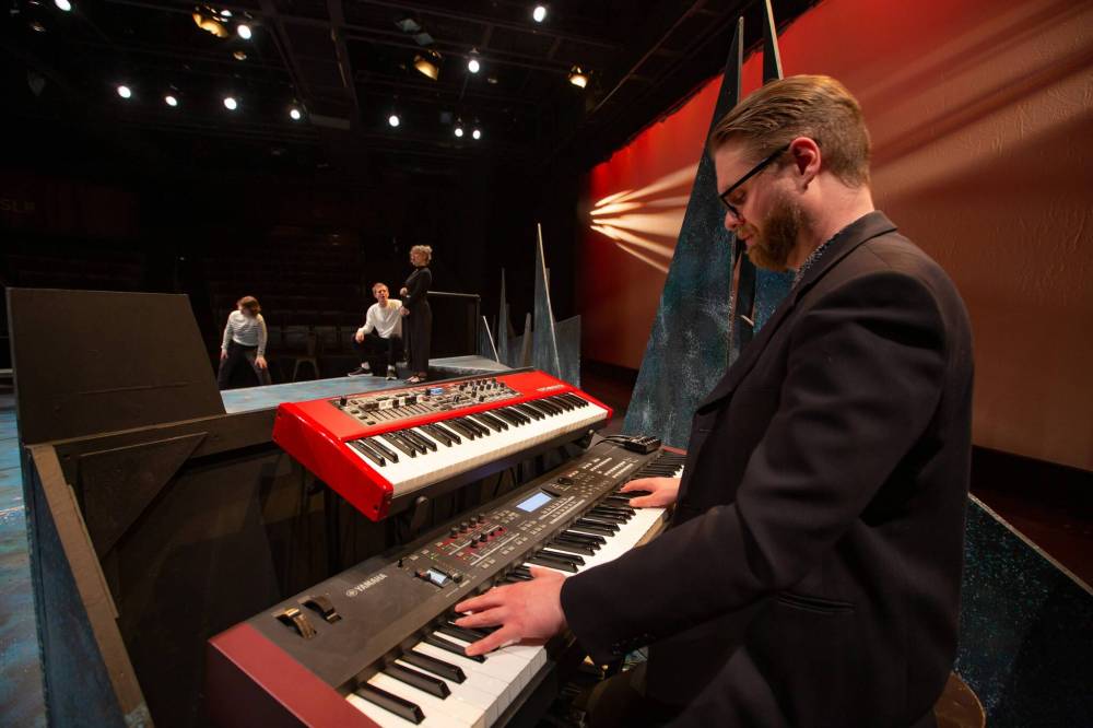 Joey Senft photo
Outside Joke’s musical director, Paul De Gurse, composes a score and soundtrack in real time.
