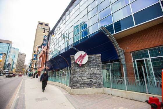 MIKAELA MACKENZIE / WINNIPEG FREE PRESSThe Moxies location in Canada Life Centre opened in 2004, the same year as the arena.