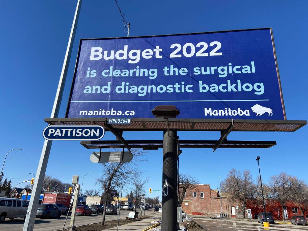 TOM BRODBECK / WINNIPEG FREE PRESS FILES
A budget billboard seen at Luxton Ave. and Main St. in Winnipeg.