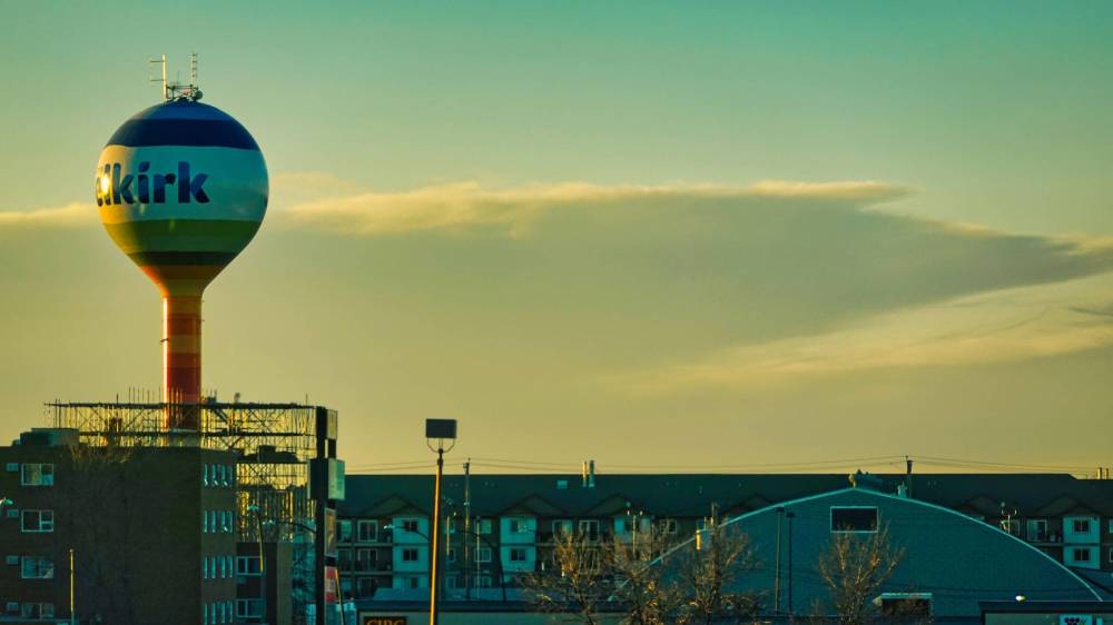 Alberta’s Canadian Premium Sands Inc. announced plans last week to pivot to solar glass production and has chosen Selkirk as the base of its manufacturing operations.