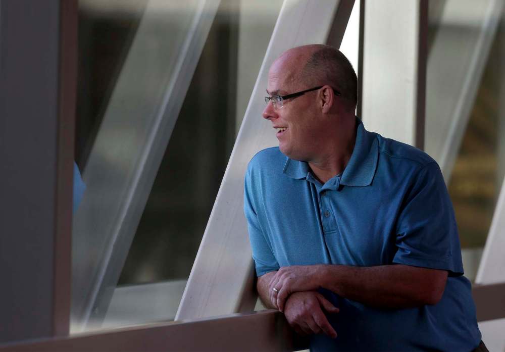 David Kron says while the skywalk isn’t perfect, it fills a need for many. (Shannon VanRaes / Winnipeg Free Press)
