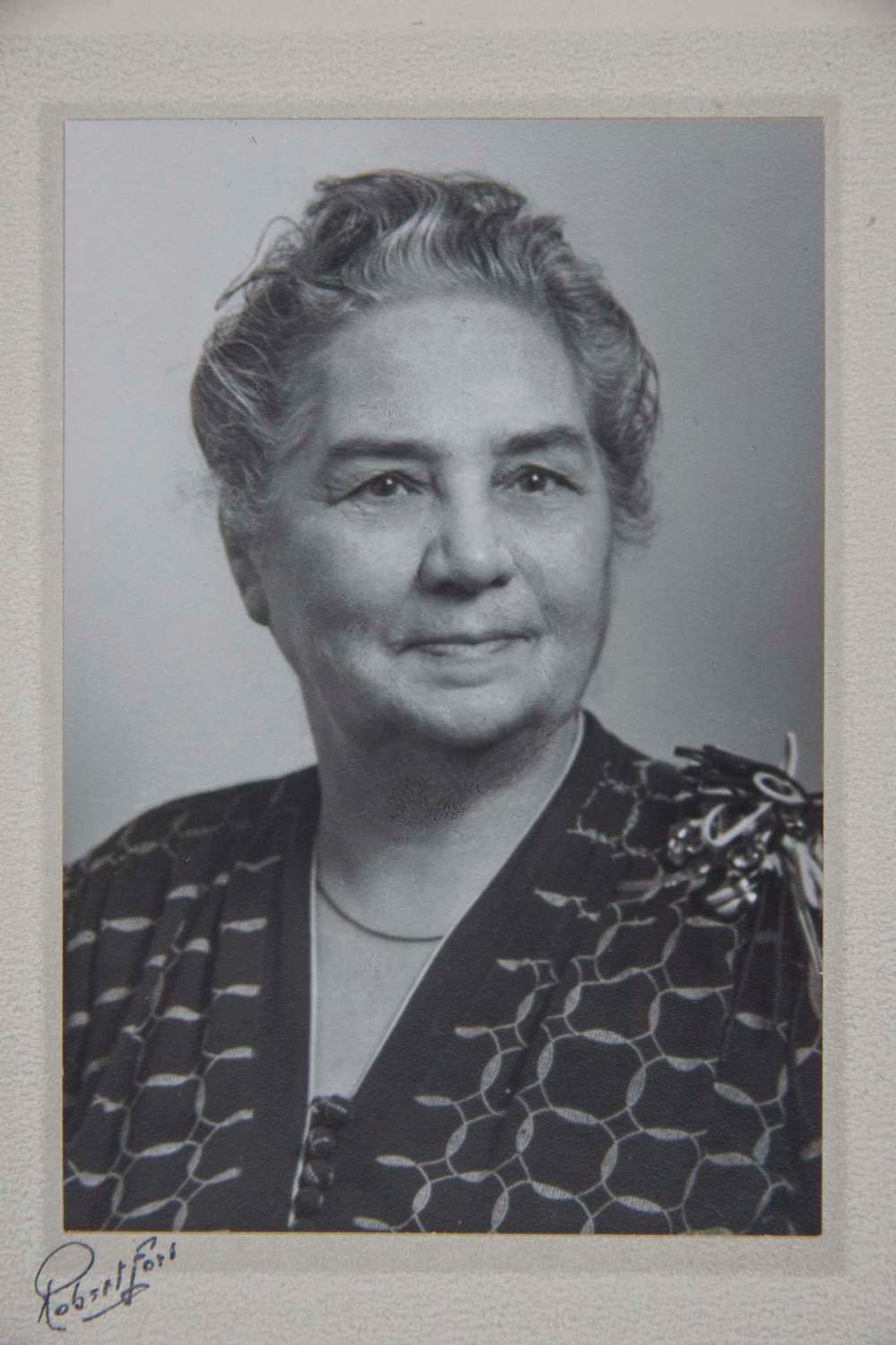 Archives of Manitoba / Helen Armstrong family photographs
Helen Armstrong, who came to Winnipeg in 1905, was a tenacious labour activist.