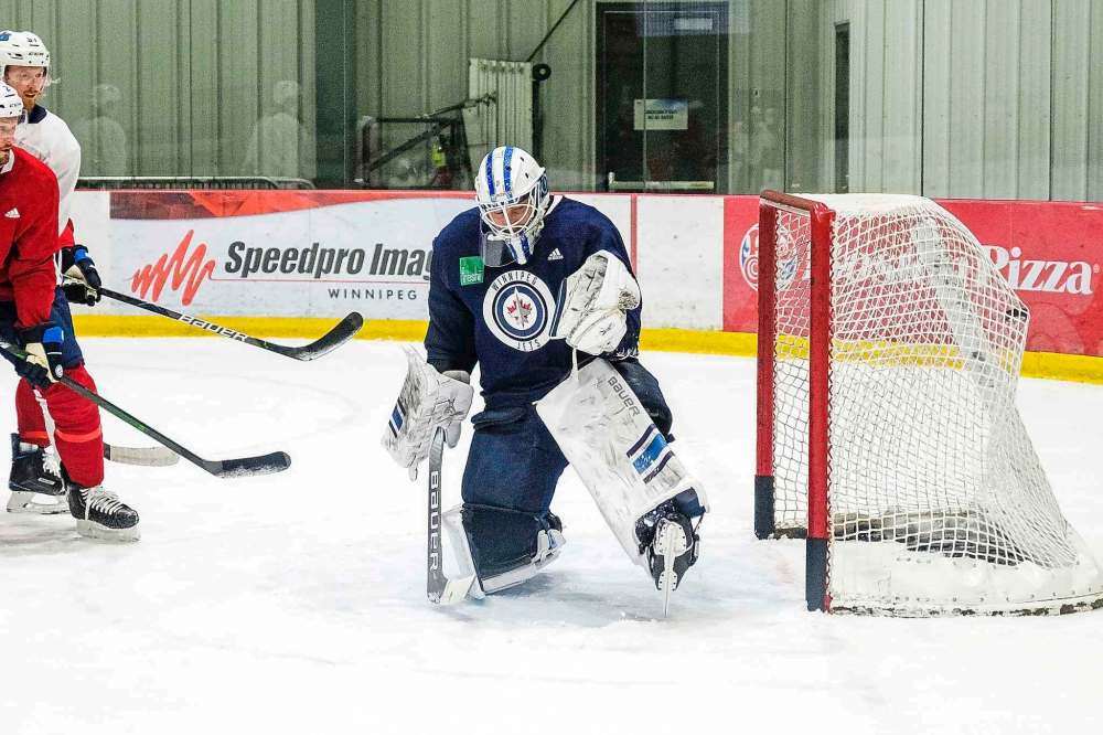 Laurent Brossoit is expected to start in the net for the Jets Saturday against the Los Angeles Kings. (Daniel Crump / Winnipeg Free Press files)