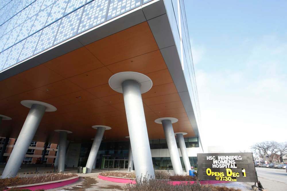 JOHN WOODS / WINNIPEG FREE PRESS
The Women’s Hospital at Health Sciences Centre opens in Winnipeg.