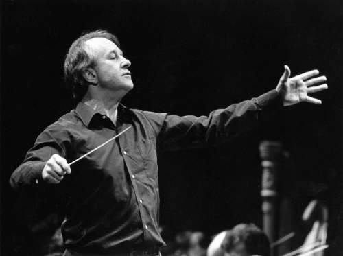KEDL PHOTOGRAPHES PROFESSIONNELS
Simon Streatfeild was the Manitoba Chamber Orchestra's musical director for 18 years.