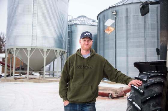 MIKAELA MACKENZIE / WINNIPEG FREE PRESSWarren McCutcheon, who grows corn near Carman, has to pay more to dry his crops thanks to the carbon tax. ‘We’re shooting ourselves in the foot,’ he says of the extra levy.