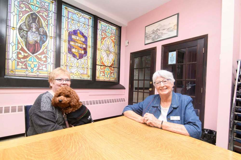 Oak Table executive director Glynis Quinn (left) and volunteer Joan Hibbert.