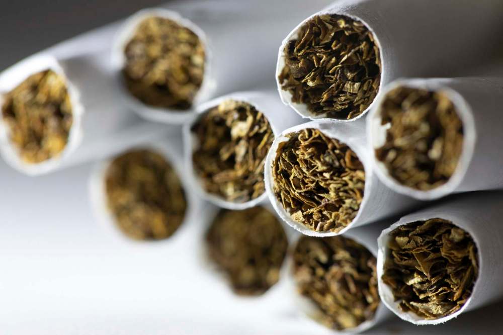 The $2-million program has a goal of helping 4,500 Manitobans quit smoking. (Patrick Sison / The Associated Press files)