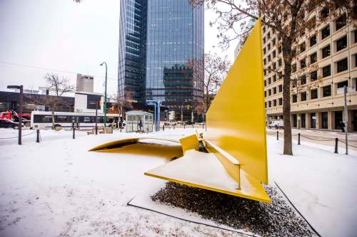 MIKAELA MACKENZIE / WINNIPEG FREE PRESS
Artist John Nugent&rsquo;s No. 1 Northern sculpture found its permanent home 20 years after it was first installed and then dismantled.