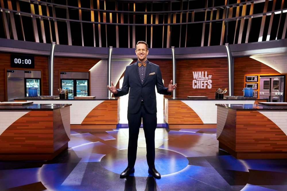 CORUS ENTERTAINMENT
Host Noah Cappe on the set of Wall of Chefs.