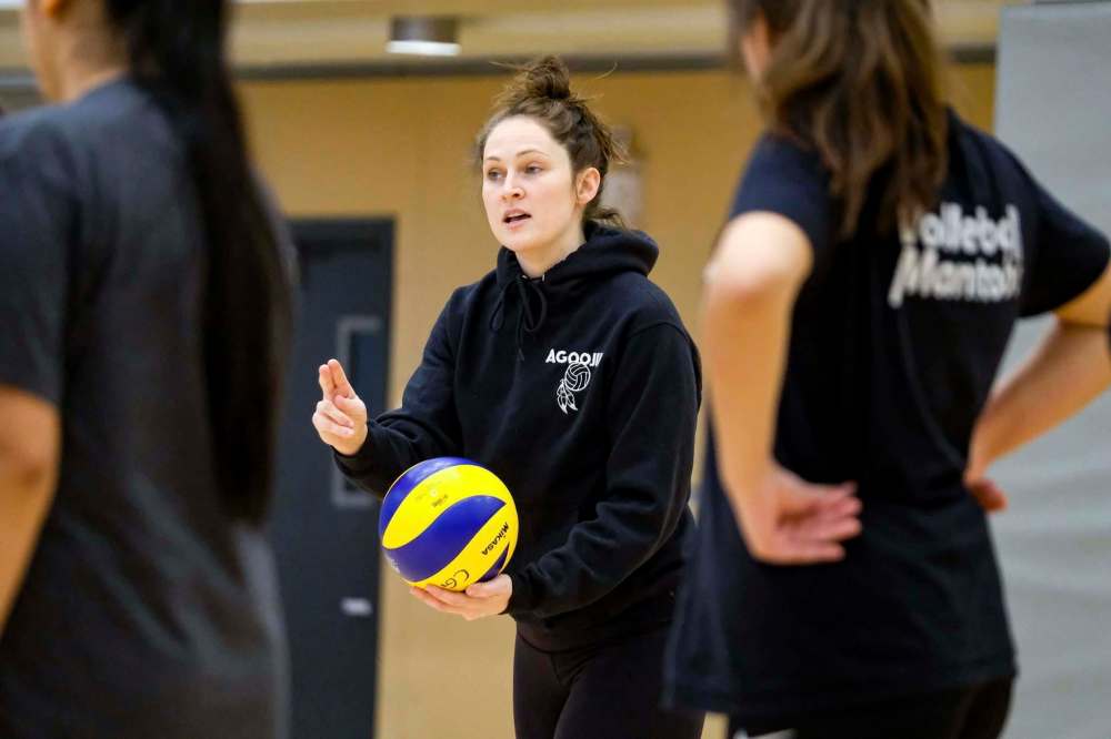Jayme Menzies has assembled a volunteer coaching staff of eight to run U16 and U18 teams. (Daniel Crump / Winnipeg Free Press)