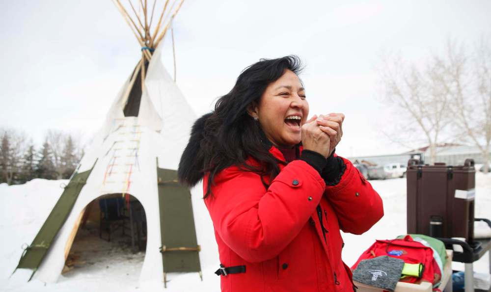 MIKE DEAL / WINNIPEG FREE PRESS
Red River College’s Indigenous Winter Games kicked off Monday morning at the Notre Dame Campus with last years’ moose calling champ Carla Kematch. Kematch couldn’t stop laughing and ultimately lost the event.