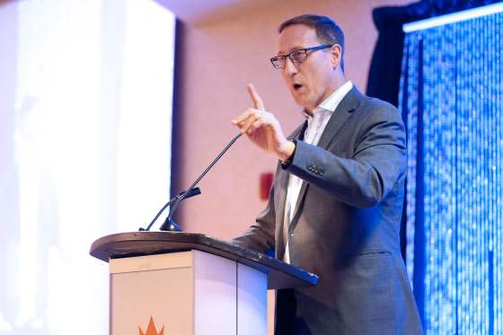 JOHN WOODS / WINNIPEG FREE PRESSPeter MacKay, Progressive Conservative leadership candidate, attends a rally in Winnipeg Monday.
