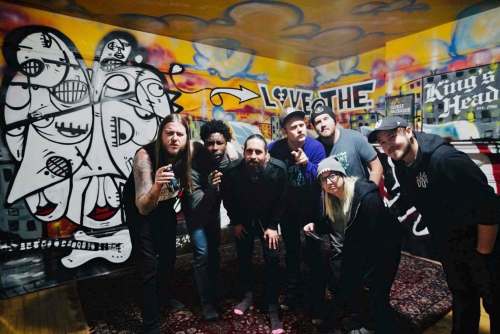 JOEY SENFT PHOTO
The Village Idiots/Live at the Roslyn team, from left: Rylie Saunders, Mike Osikoya, Atom Dzaman, Kevin Repay, Derek Benjamin and Kevin Maretz; front, Joey S