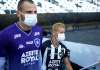 Botafogo's Keisuke Honda, of Japan, wears a mask prior to a Carioca Championship soccer match against Bangu in Rio de Janeiro, Brazil, Sunday, March 15, 2020. The match was played in an empty, closed door stadium, as part of the measures to contain transmission of the coronavirus. (AP Photo/Bruna Prado)