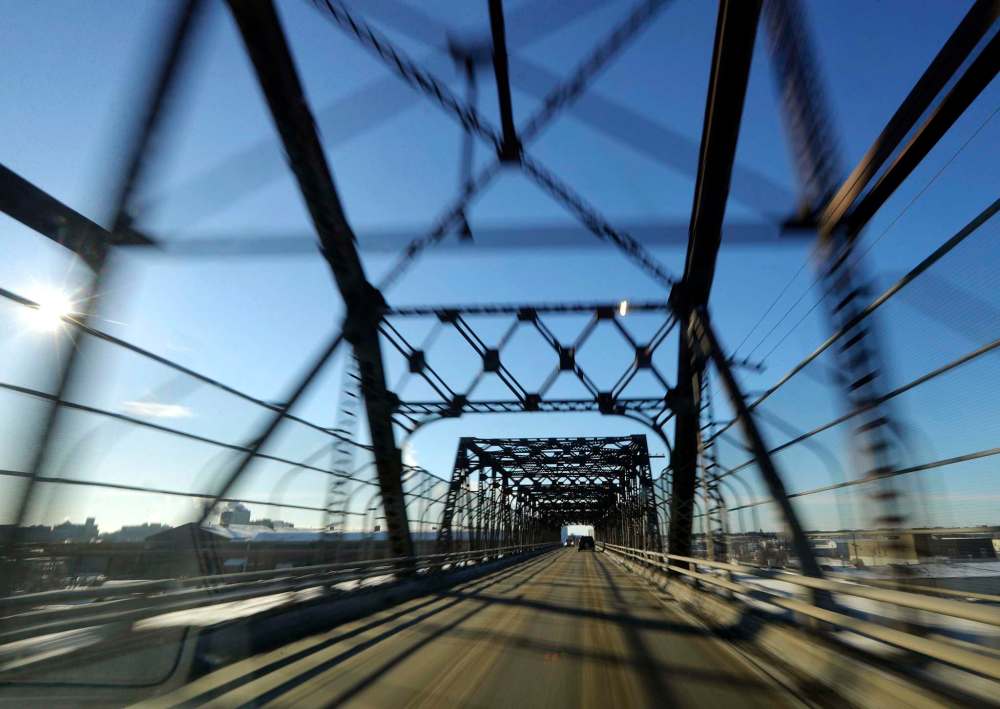 TREVOR HAGAN / WINNIPEG FREE PRESS FILES
Arlington Bridge in 2019.
