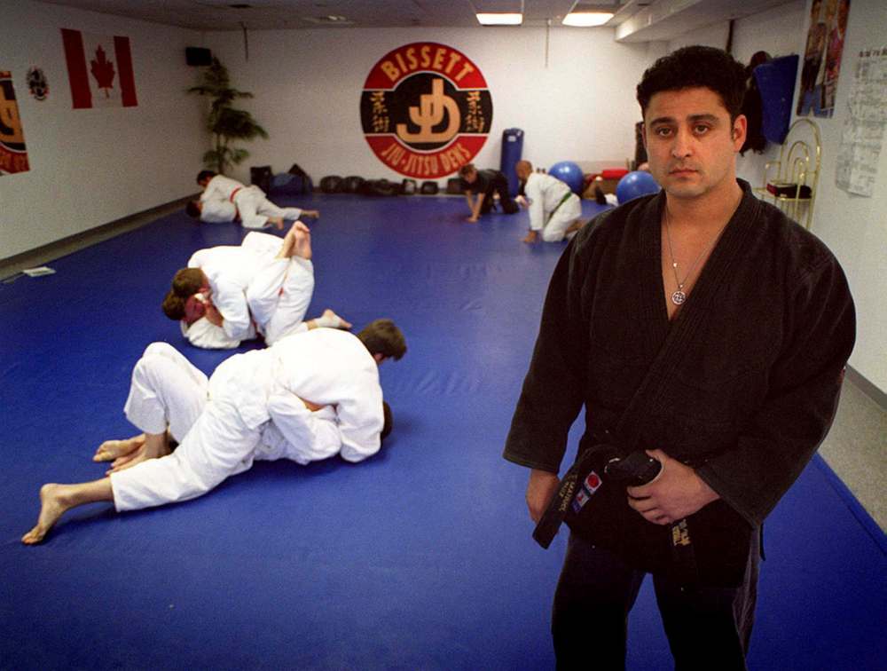 MIKE DEAL/WINNIPEG FREE PRESS FILES
The victim says she met Ruiz, above in a 2000 file photo, when she was 12 while taking taekwondo at a Winnipeg studio.